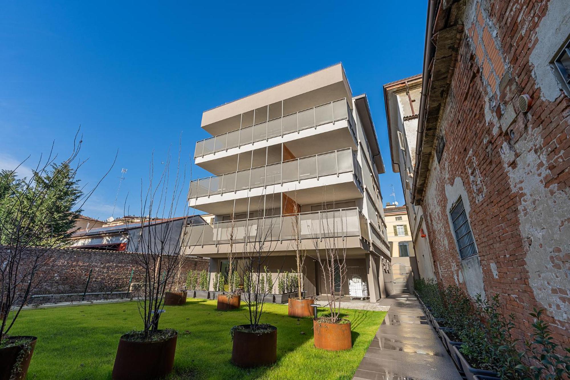 Cremona Inn Aparthotel Exteriör bild