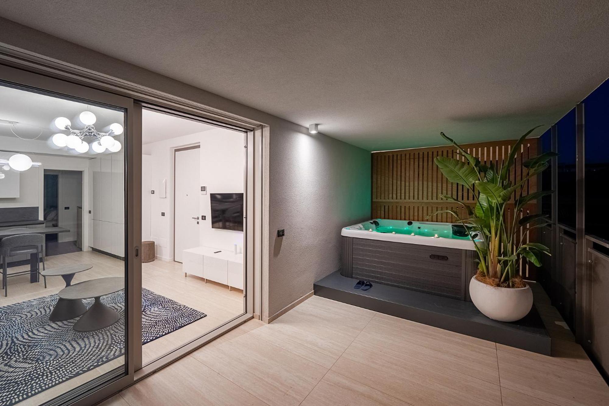 Cremona Inn Aparthotel Exteriör bild
